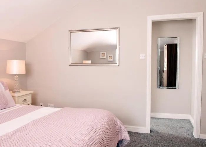 Dillon's Bar & Bistro ホテル *